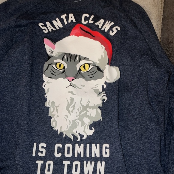 Santa/cat light weight sweatshirt - Picture 2 of 3